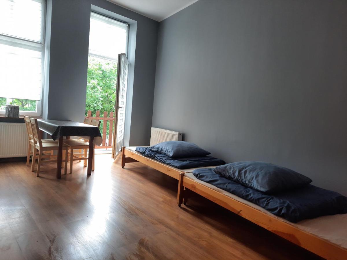 Pokoj Z Aneksem Gdansk Srodmiescie Rooms To Let Phòng bức ảnh